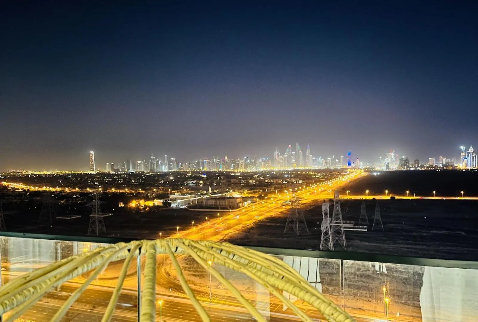 Dvr 1Br Apartment Available In Binghatti Corner Dubai